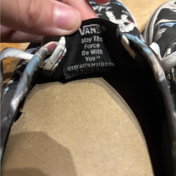 VANS Authentic Era Star Wars Dark Side Planet Hoth limited Size 8 Mens 9.5 women - Picture 8 of 8